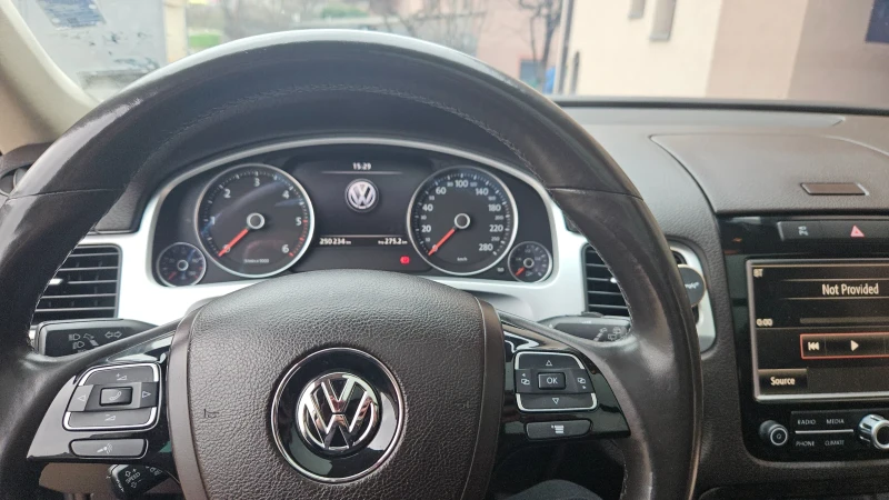 VW Touareg JE Design, снимка 14 - Автомобили и джипове - 49546561