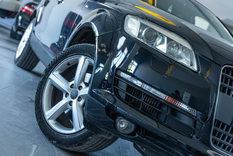 Audi Q7 3.0 D, снимка 2 - Автомобили и джипове - 51505683
