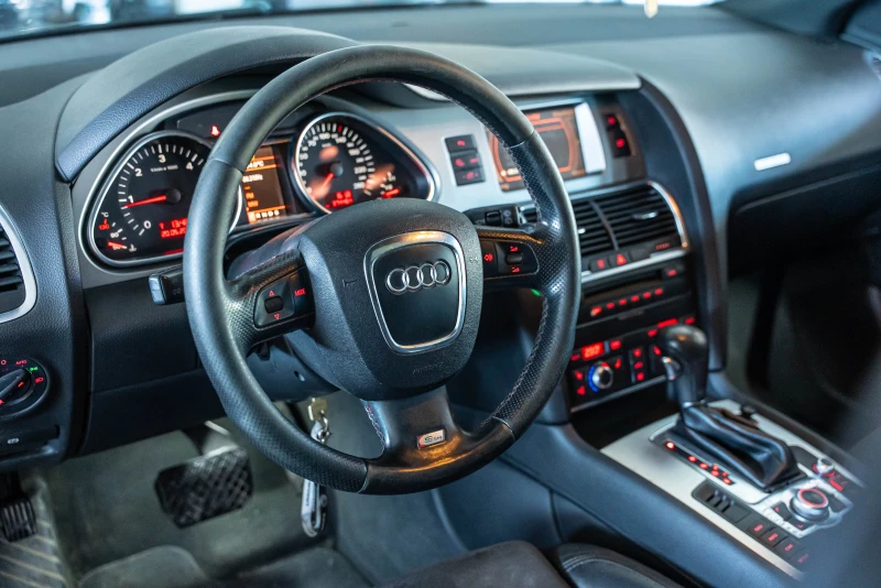 Audi Q7 3.0 D, снимка 10 - Автомобили и джипове - 51505683