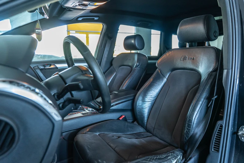 Audi Q7 3.0 D, снимка 7 - Автомобили и джипове - 51505683