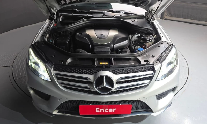 Mercedes-Benz GLE 350, снимка 6 - Автомобили и джипове - 53066014