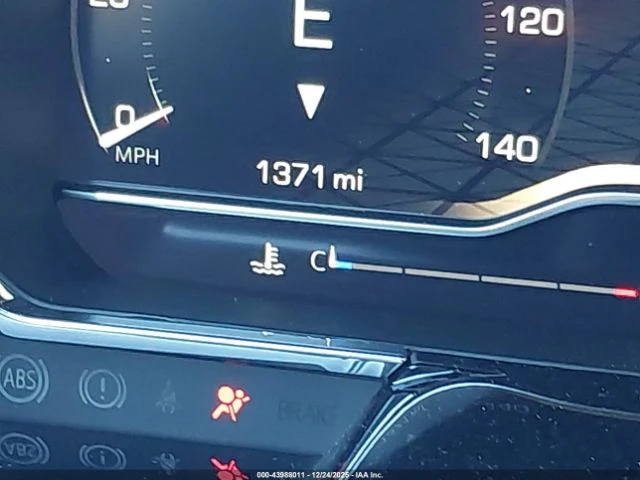 Gmc Sierra 4WD SHORT BOX SLT* КОжа* Подгрев* Клип на мотор, снимка 15 - Автомобили и джипове - 53136110