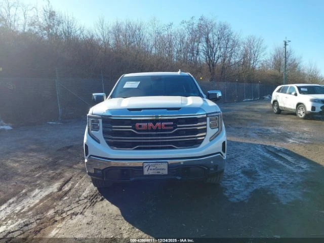 Gmc Sierra 4WD SHORT BOX SLT* КОжа* Подгрев* Клип на мотор, снимка 12 - Автомобили и джипове - 53136110