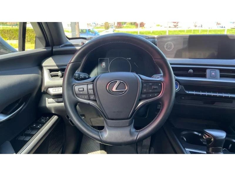 Lexus UX Executive | Mobile.bg � ����������� 12