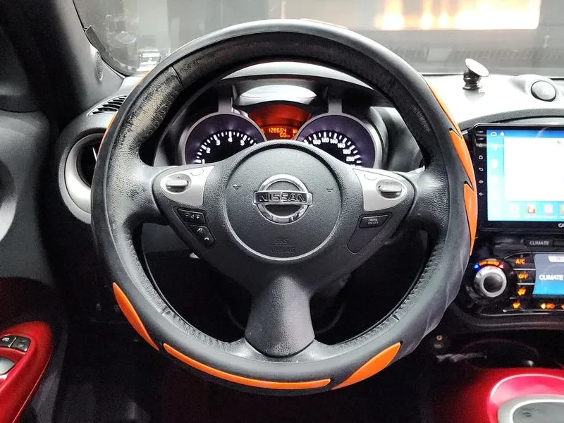 Nissan Juke  1.6 Sv F15, снимка 13 - Автомобили и джипове - 55011255