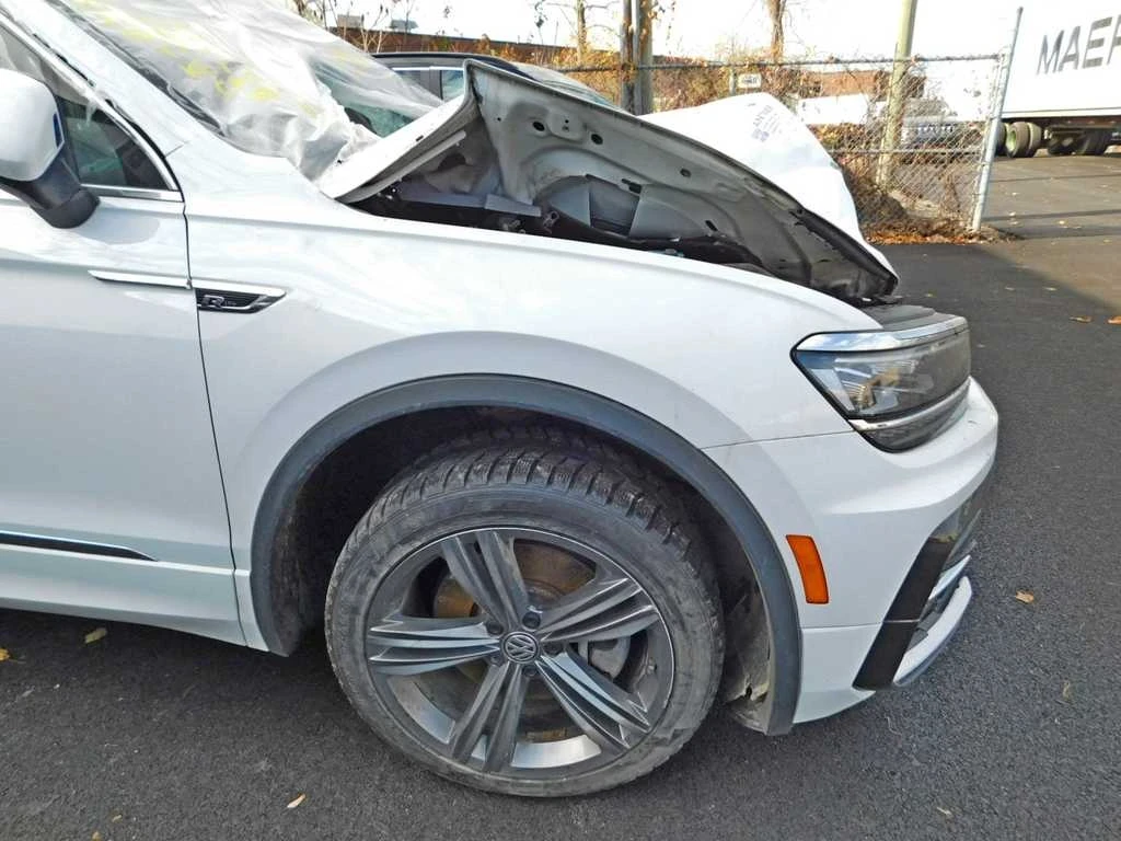 VW Tiguan ALLSPACE R-Line 2.0 TSI, снимка 12 - Автомобили и джипове - 53818144