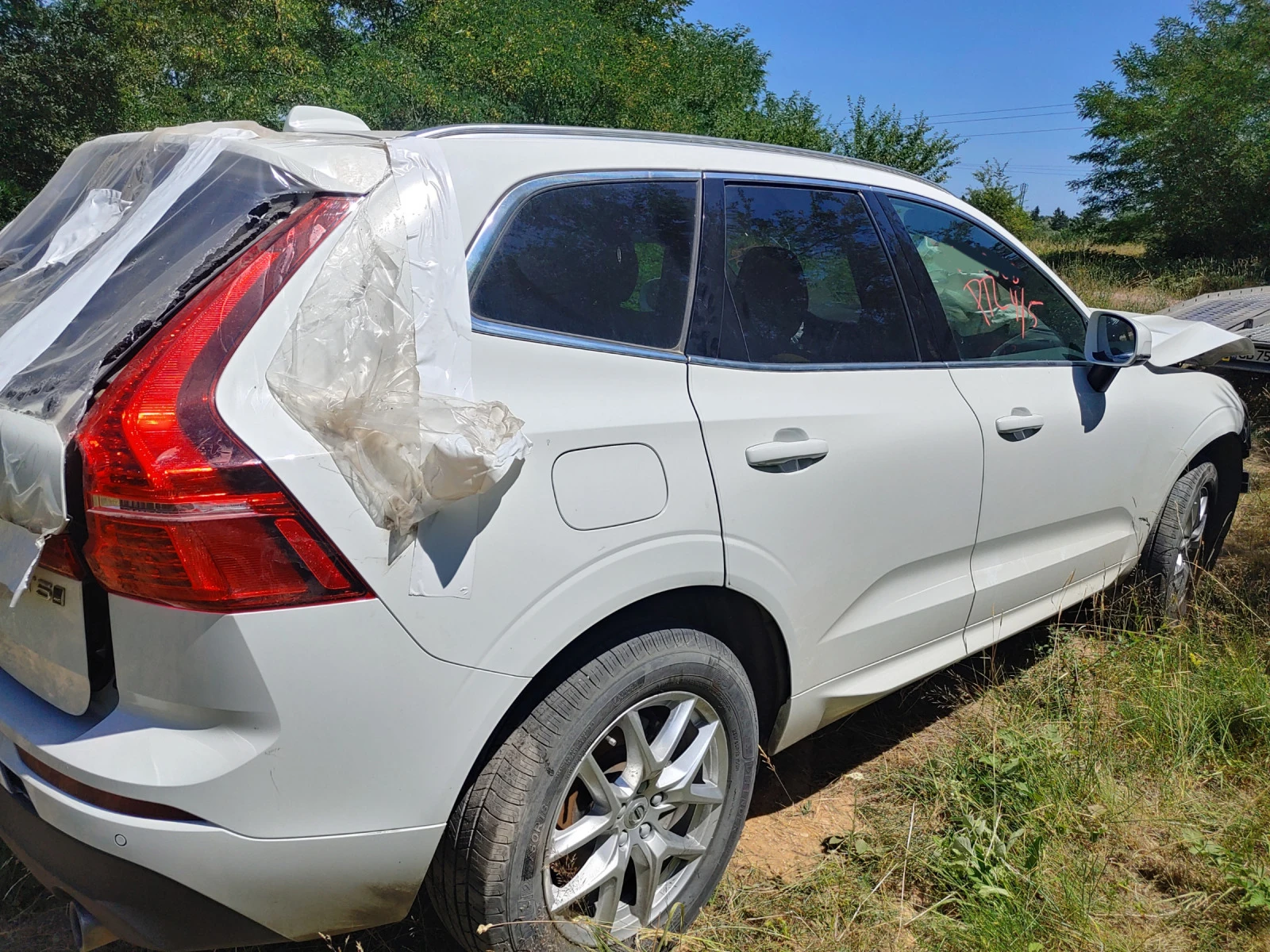 Volvo XC60 2.0 Т5 - изображение 7