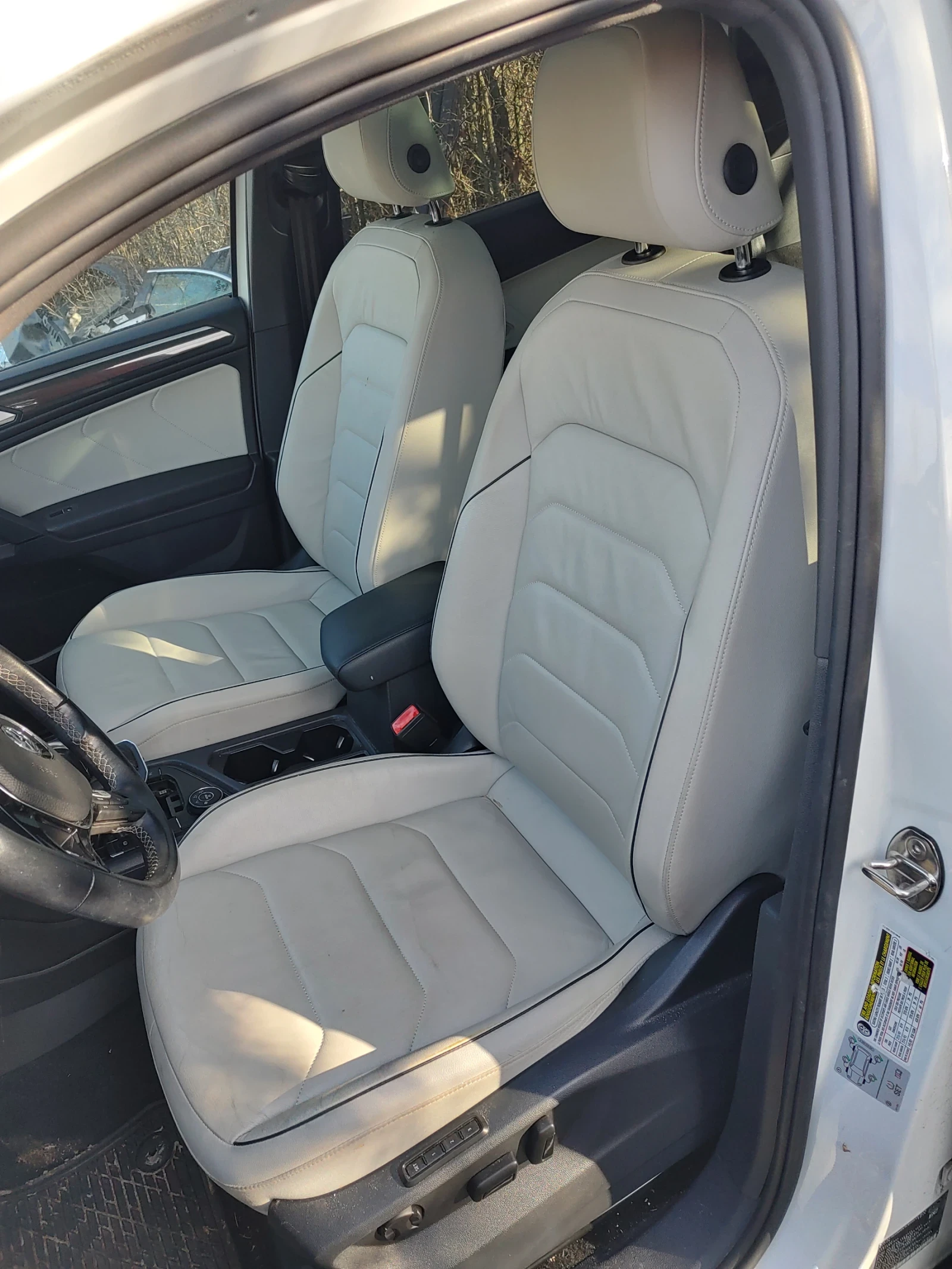 VW Tiguan ALLSPACE R-Line 2.0 TSI - изображение 3