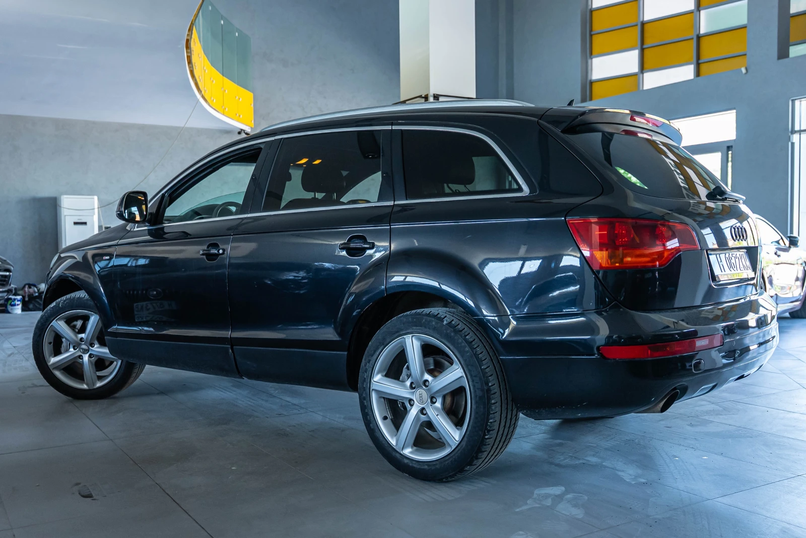 Audi Q7 3.0 D - изображение 4