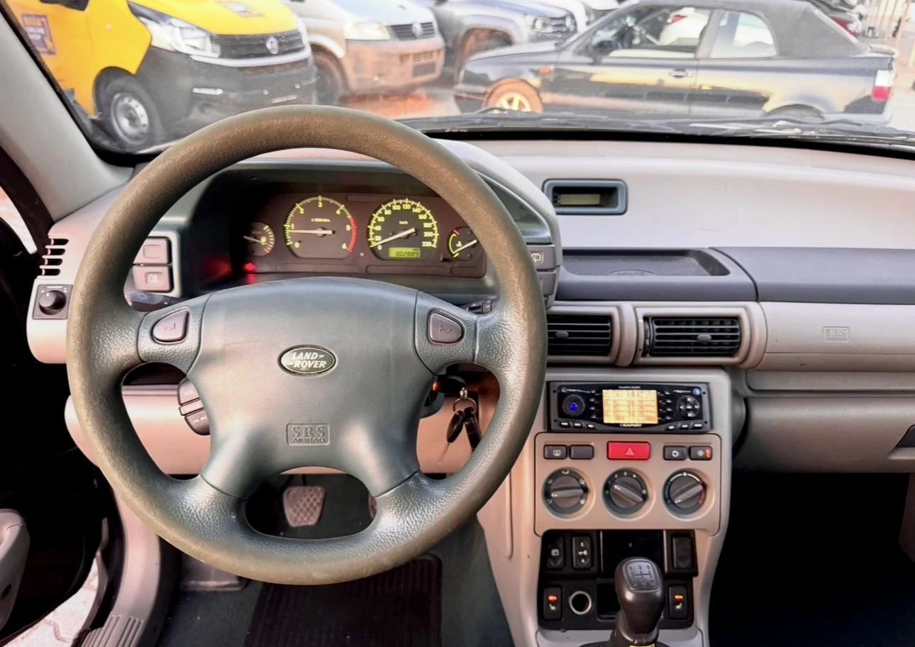 Land Rover Freelander 2.0 TD / 4x4 - изображение 6