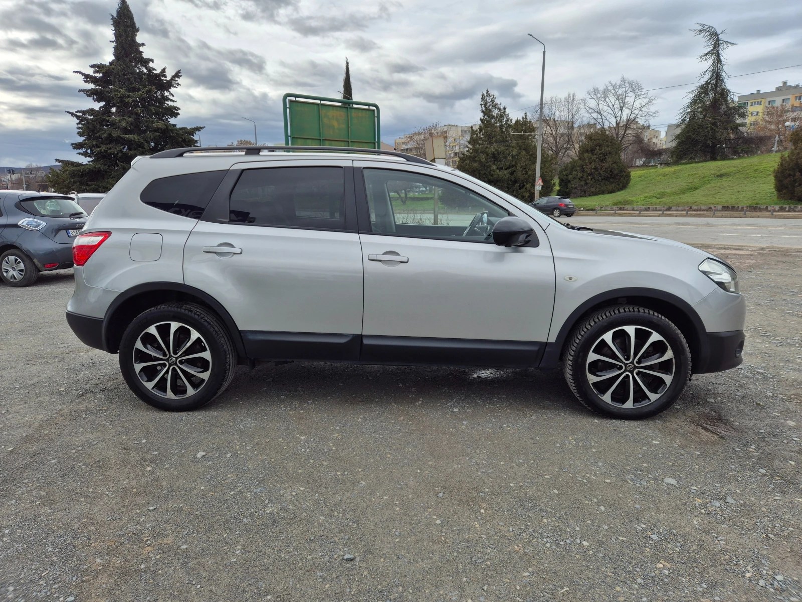 Nissan Qashqai + 2 1.6DCI  - изображение 6