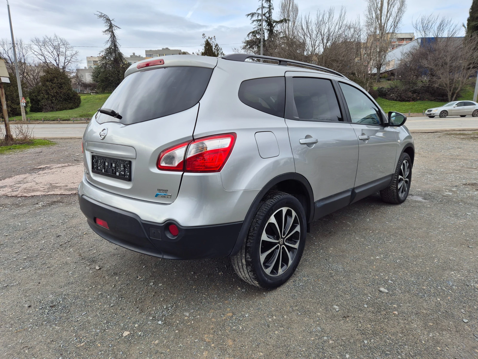 Nissan Qashqai + 2 1.6DCI  - изображение 5