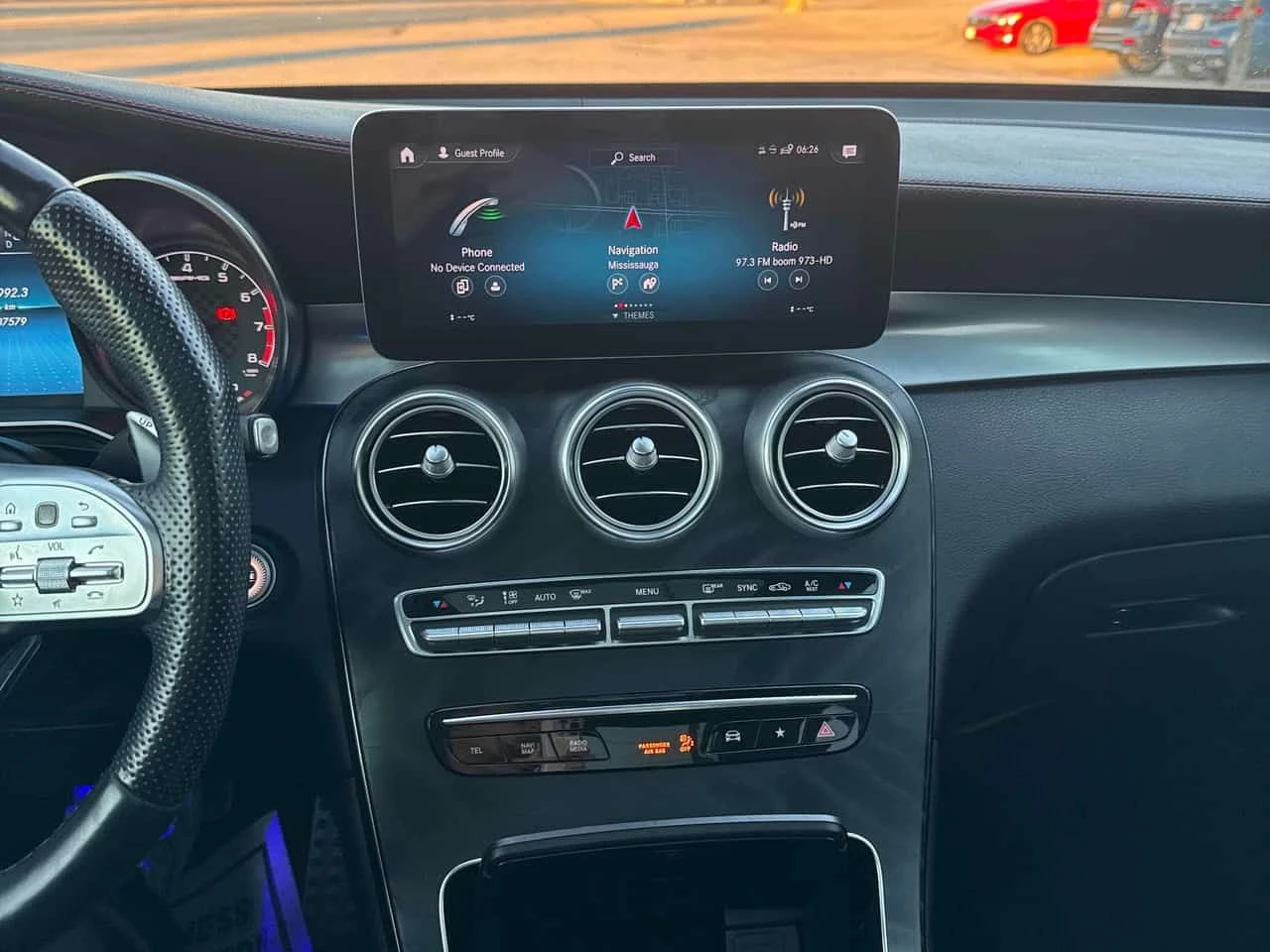 Mercedes-Benz GLC 43 AMG CARFAX/PANO/360/DIS/BURMESTER, снимка 10 - Автомобили и джипове - 53819586