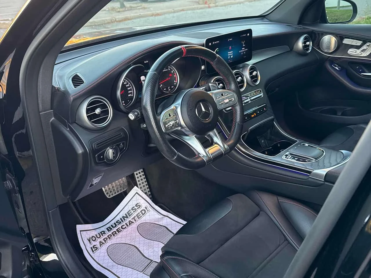 Mercedes-Benz GLC 43 AMG CARFAX/PANO/360/DIS/BURMESTER, снимка 7 - Автомобили и джипове - 53819586