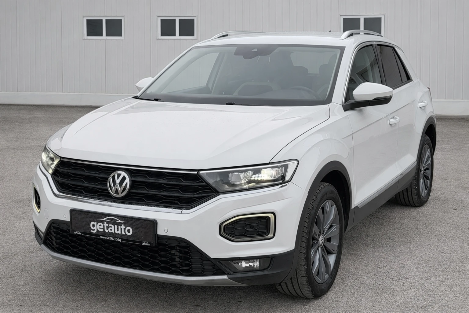 VW T-Roc 2.0 TDI 4Motion DSG Виртуално табло