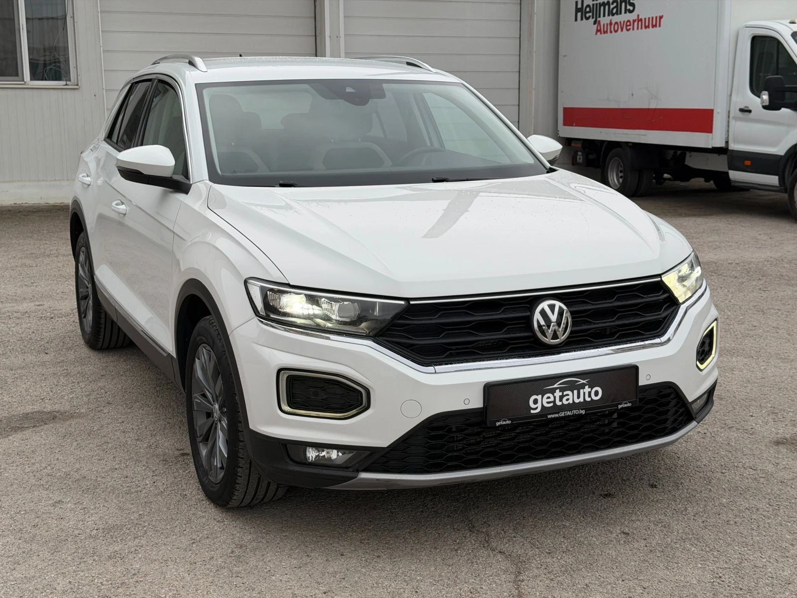 VW T-Roc 2.0 TDI 4Motion DSG Виртуално табло, снимка 9 - Автомобили и джипове - 54009602