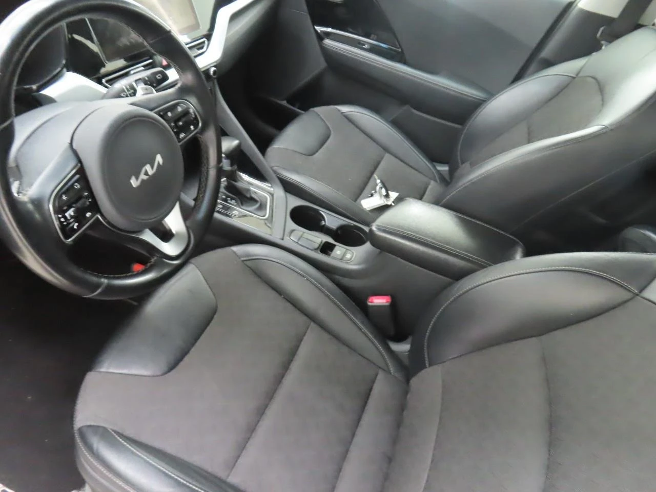 Kia Niro GDI DynamicLine, снимка 7 - Автомобили и джипове - 54468095