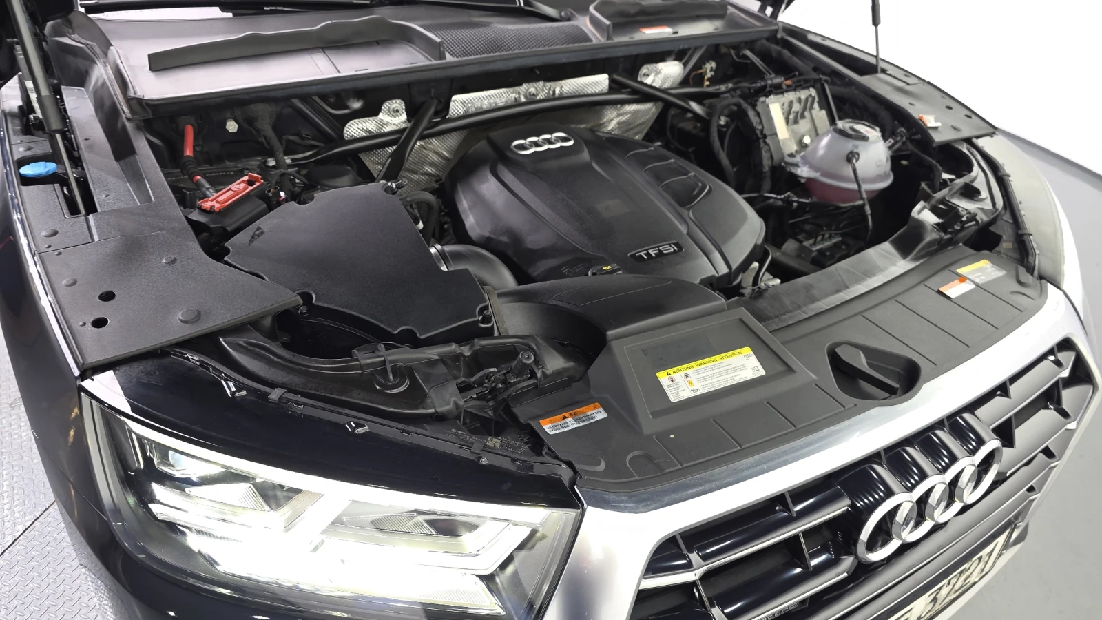 Audi Q5 45 TFSI quattro* HUD* ПОДГРЕВ ВОЛАН* КРАЙНА ЦЕНА, снимка 6 - Автомобили и джипове - 56133724