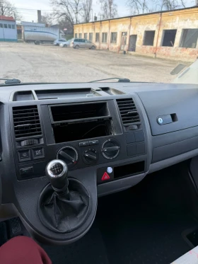 VW Transporter 131 коня, 4х4, КЛИМАТИК, снимка 8