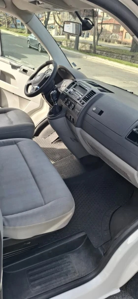 VW T6 2.0TDI, 9МЕСТА, снимка 10 - Бусове и автобуси - 53619140