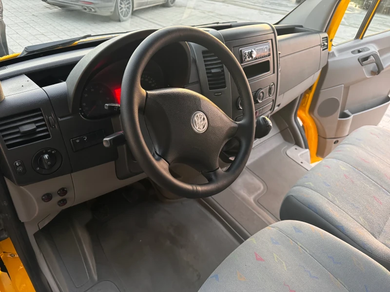 VW Crafter 2.5TDI Бордови + кран Клима , снимка 13 - Бусове и автобуси - 48705952