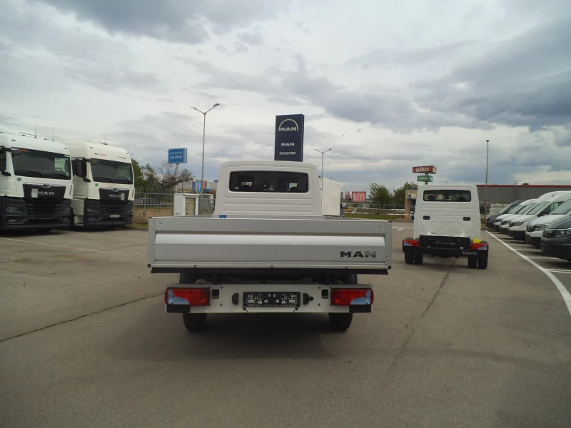 Man TGE 3.140__Crew Cab , снимка 4 - Бусове и автобуси - 50378880