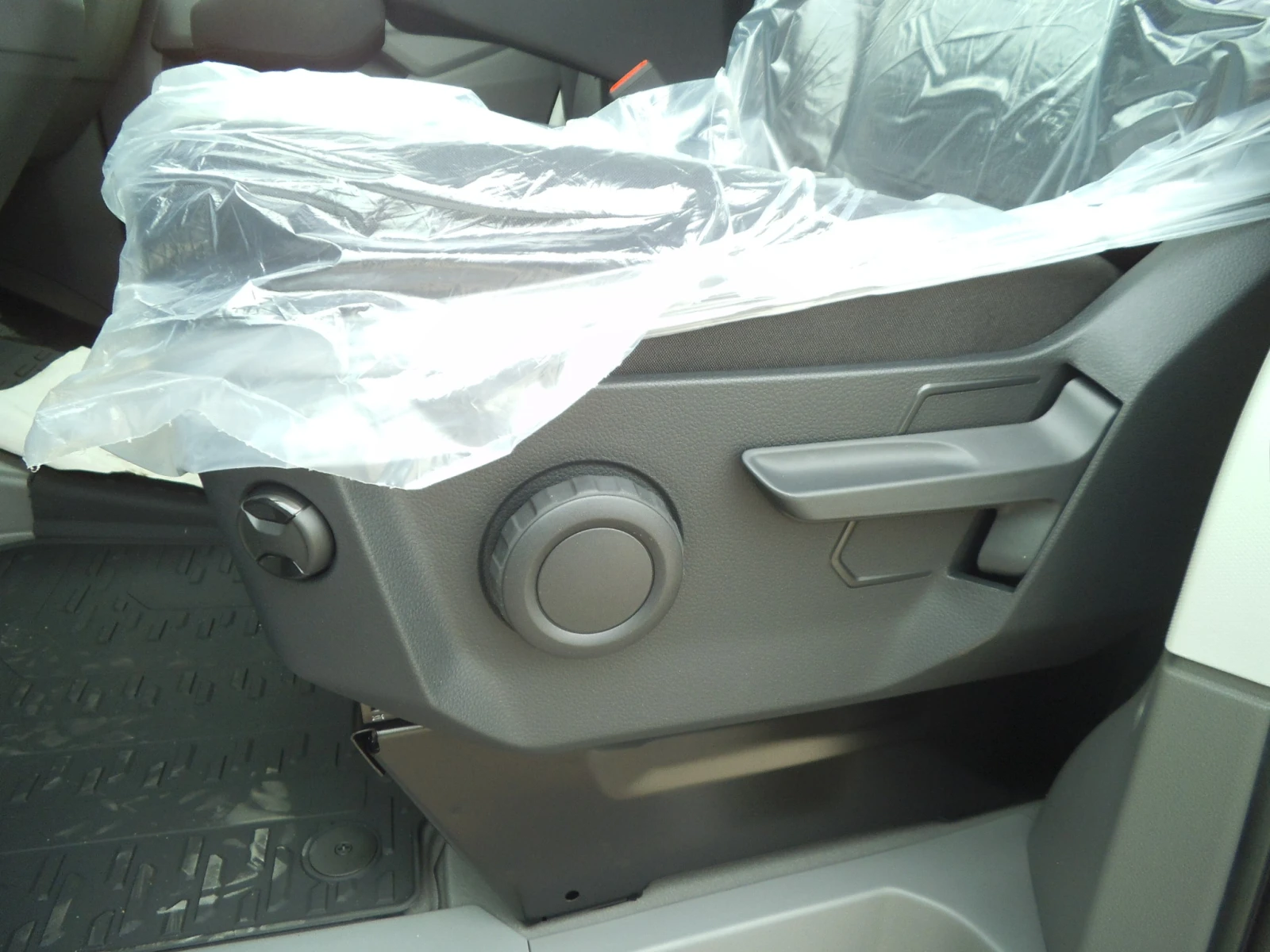 Man TGE 3.140__Crew Cab  | Mobile.bg   14