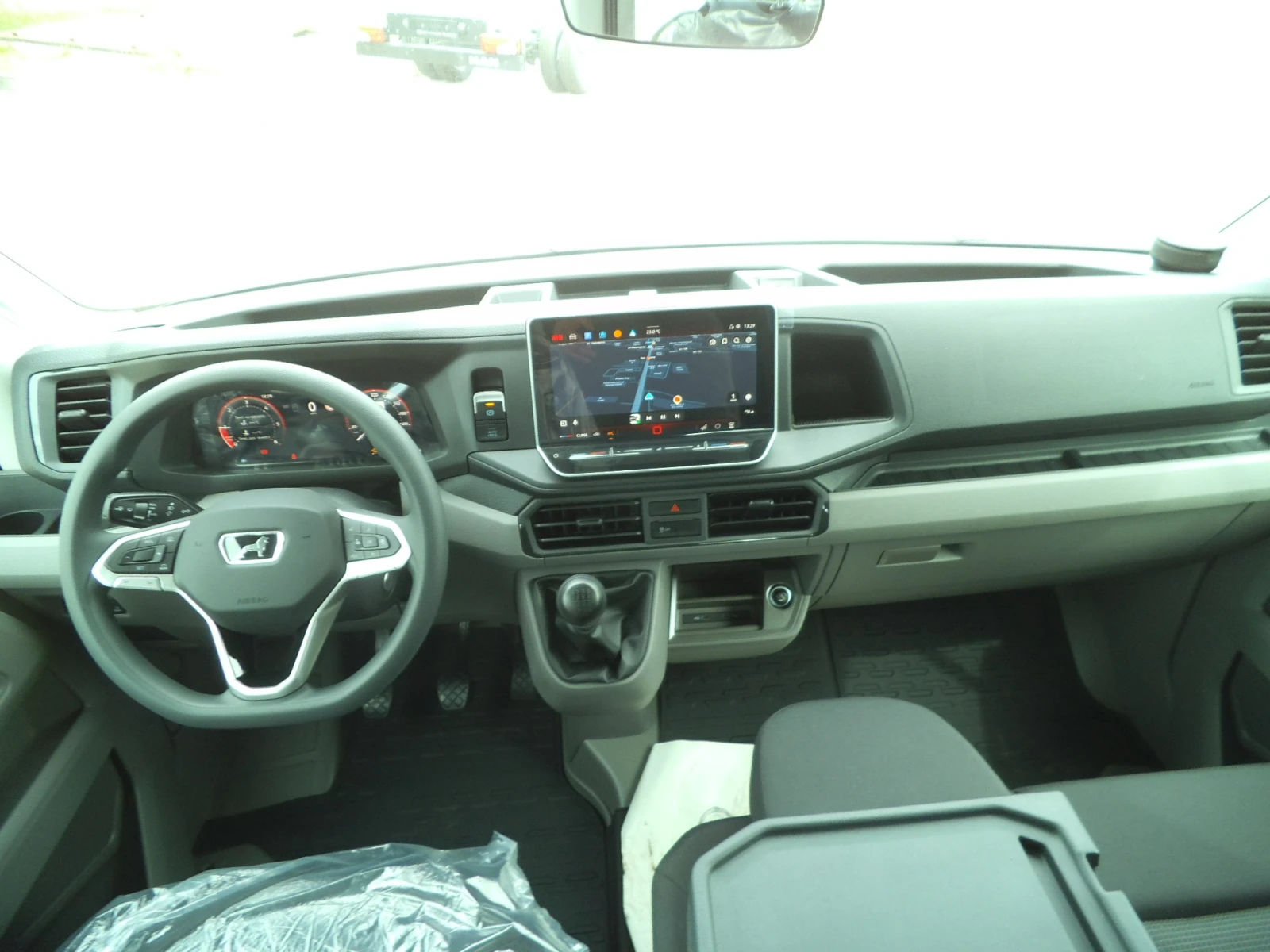 Man TGE 3.140__Crew Cab  | Mobile.bg   12