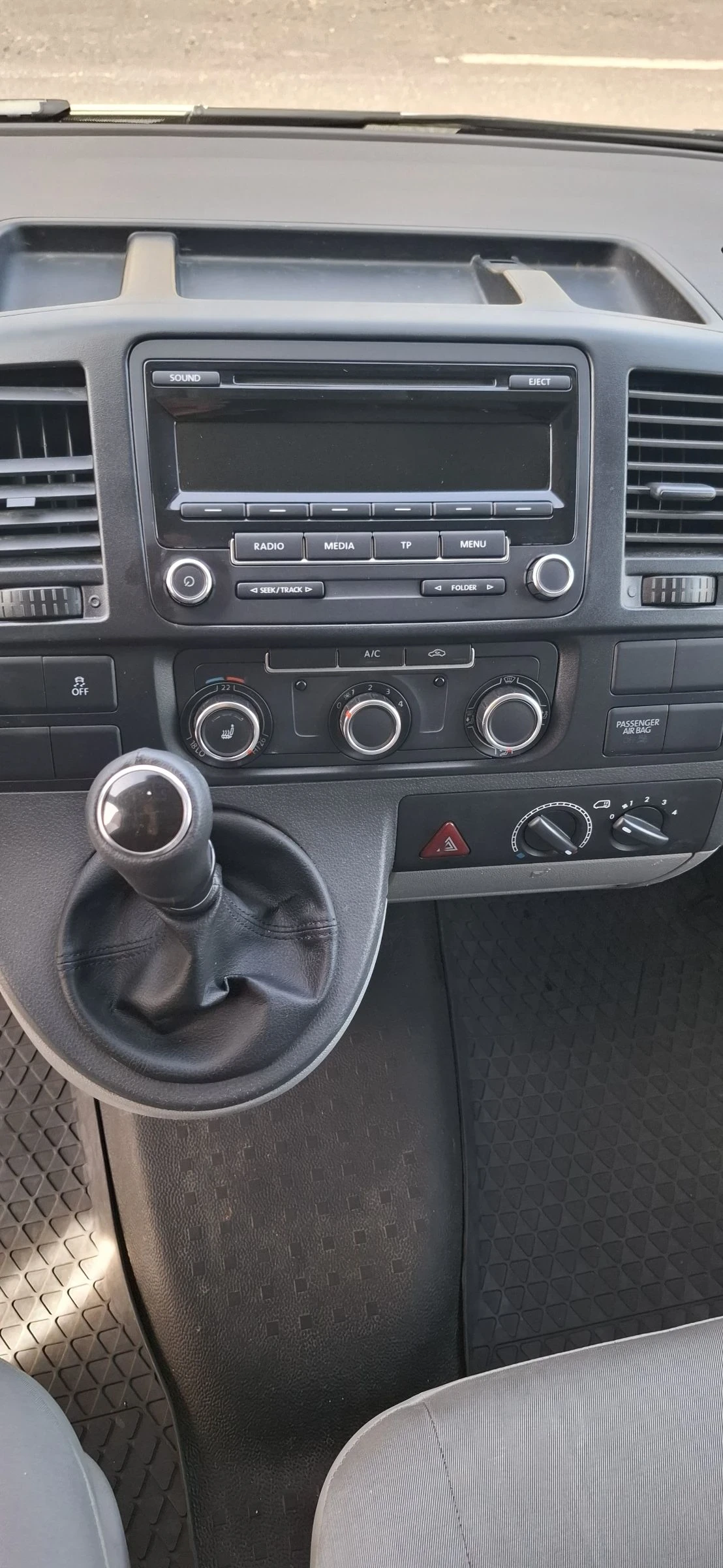 VW T6 2.0TDI, 9����� | Mobile.bg � ����������� 12