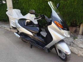 Suzuki Burgman 125, снимка 6