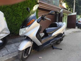 Suzuki Burgman 125