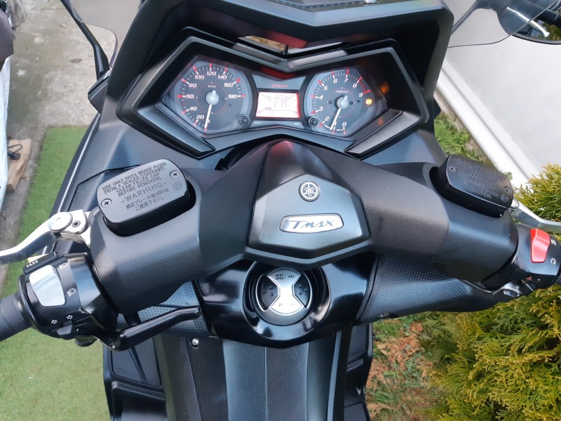 Yamaha T-max 530i abs led, снимка 16 - Мотоциклети и мототехника - 45991984