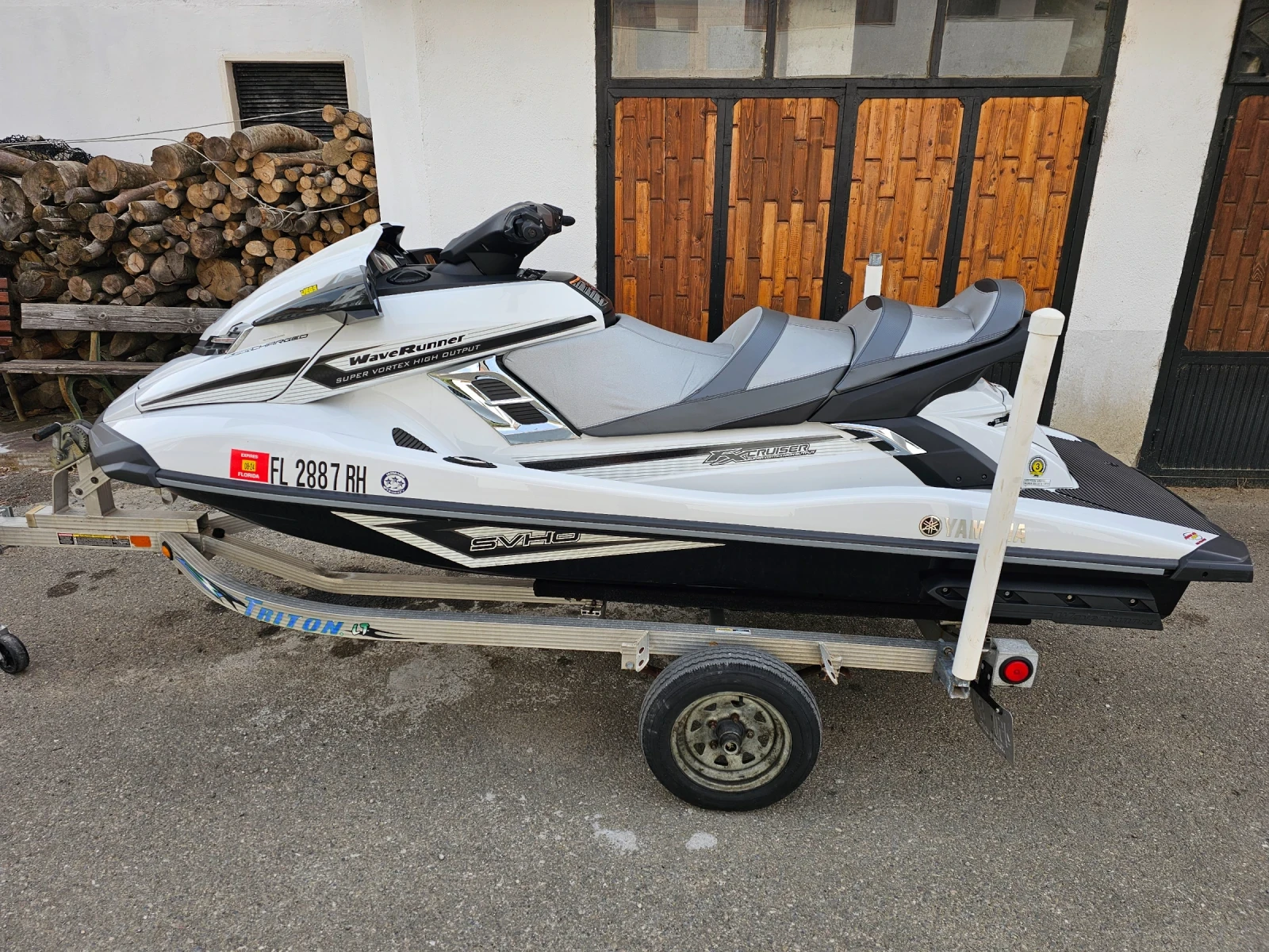 Джет Yamaha SVHO SUPERCHARGED , снимка 3 - Воден транспорт - 55236963