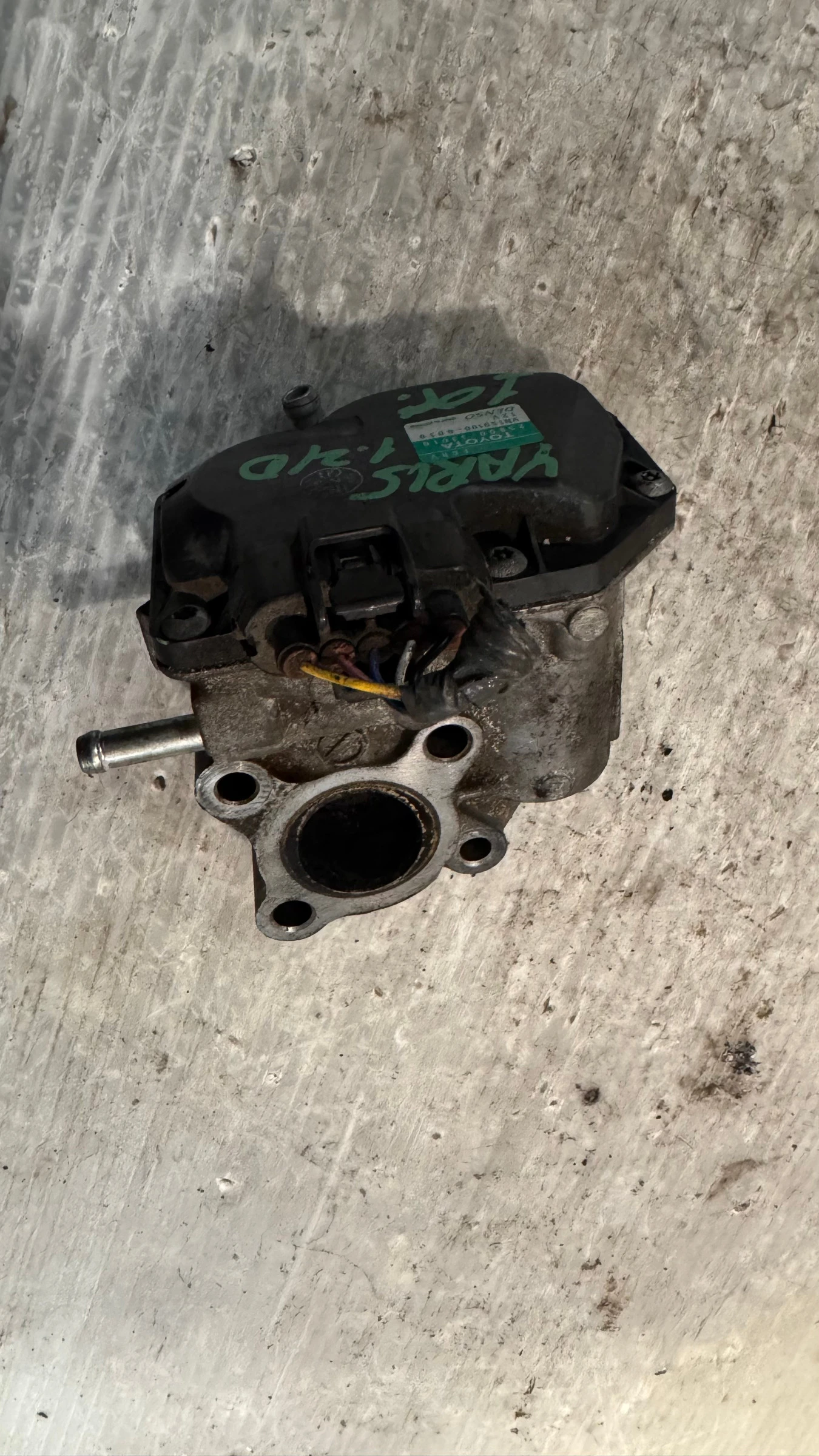 ��������� ����� �� Toyota Yaris 2010 - 25800-35010 / KK0310032 | Mobile.bg � ����������� 2