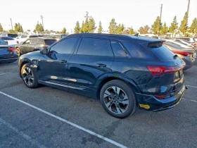 Audi E-Tron Premium Quattro, снимка 2