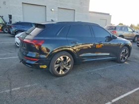 Audi E-Tron Premium Quattro, снимка 3