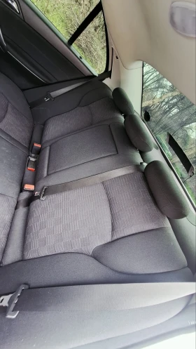 Mercedes-Benz C 220 Седан, снимка 11