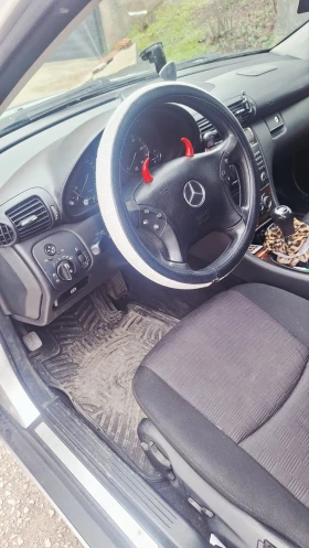 Mercedes-Benz C 220 Седан, снимка 7