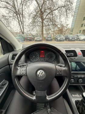 VW Golf, снимка 1