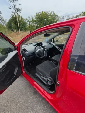Toyota Yaris, снимка 6