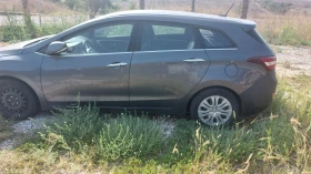 Hyundai I30 1.6 дизел цяла за части, снимка 2