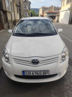 Обява за продажба на Toyota Auris ~12 500 лв. - изображение 1