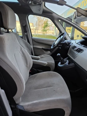 Citroen C4 Picasso 7места, Панорама  - 1799 € / 3518.54 лв. - 35182754 9
