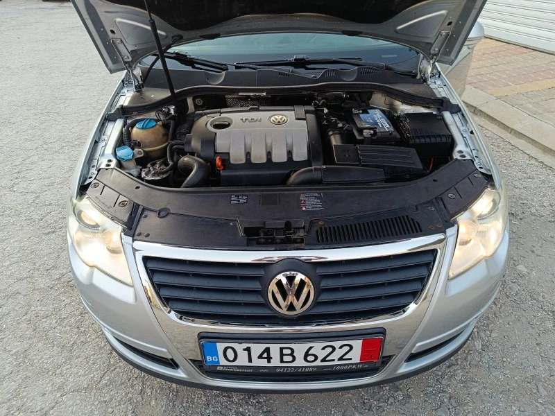 VW Passat 2.0TDI 140к.с. DSG, снимка 13 - Автомобили и джипове - 47494350