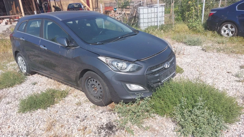 Hyundai I30 1.6 дизел цяла за части, снимка 3 - Автомобили и джипове - 47268737