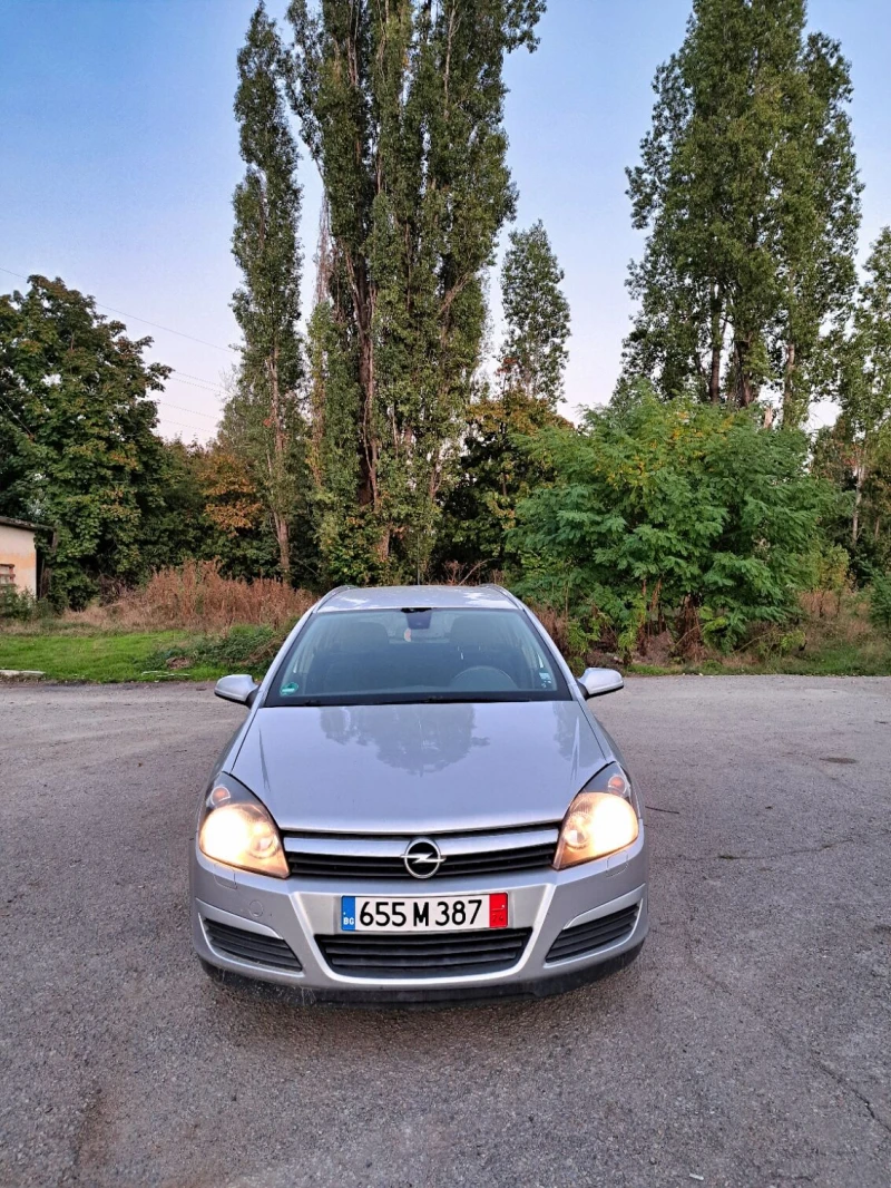 Opel Astra 1.8I, снимка 9 - Автомобили и джипове - 48323122