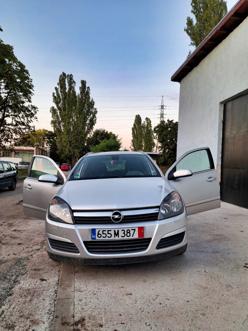 Opel Astra 1.8I, снимка 8 - Автомобили и джипове - 48323122