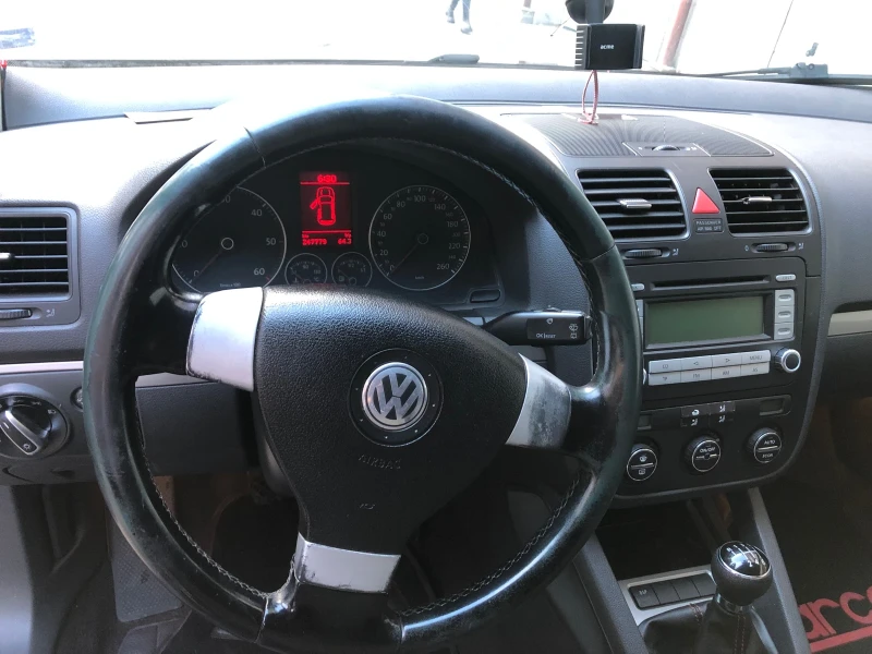 VW Golf 2.0 TDI 140 hp, снимка 7 - Автомобили и джипове - 47843298