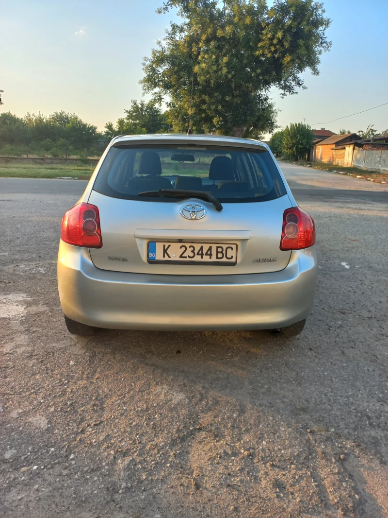 Toyota Auris 2.0, снимка 2 - Автомобили и джипове - 48299291