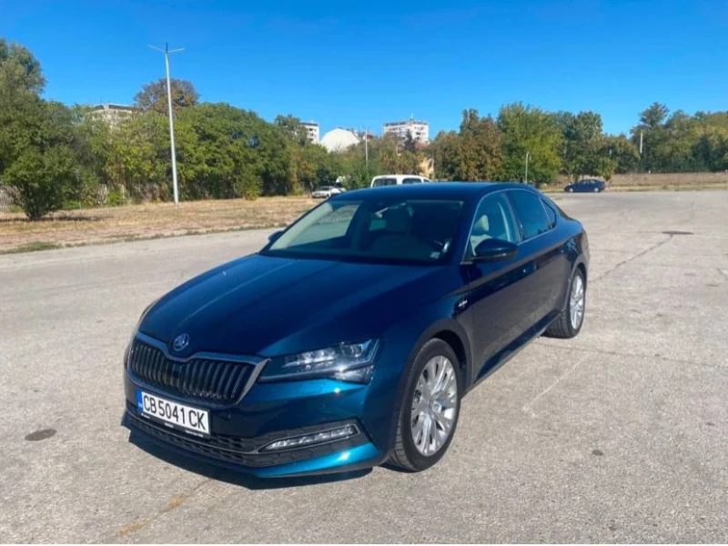 Skoda Superb, снимка 2 - Автомобили и джипове - 48577241